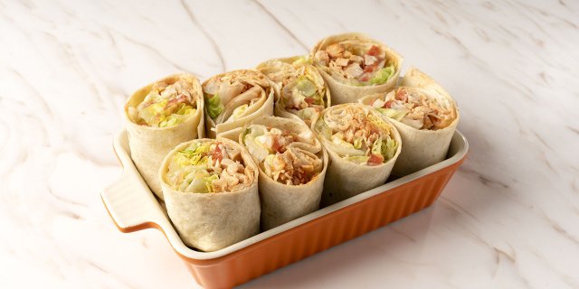 Buffalo Grilled Chicken Wraps