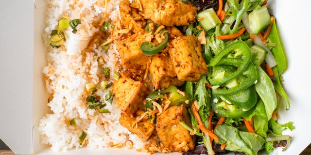 Spicy Lemongrass Tofu Rice Box