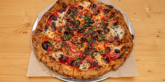 Get A Room Pizza