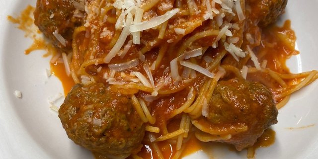 Spaghetti & Meatballs