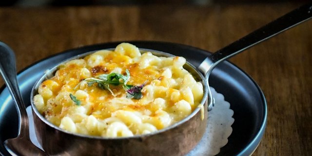 Truffle Mac & Cheese