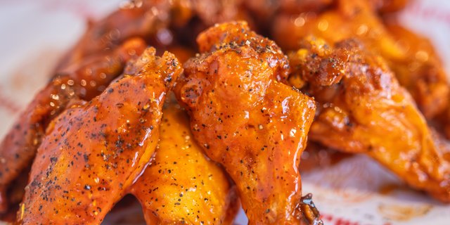 80 Wings