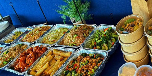 AF Party Tray Package for 60