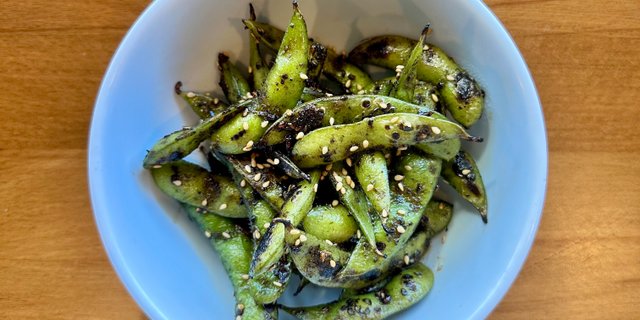 Wok-Charred Edamame