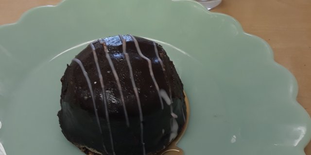 Boston Cream Pie Mini Cake