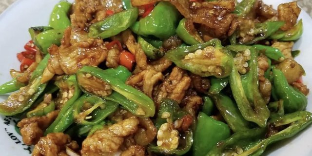 Hunan-Style Stir-Fried Pork