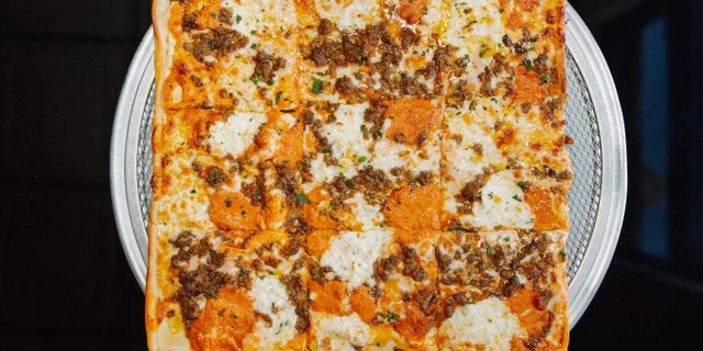Nonna Vittoria Pizza