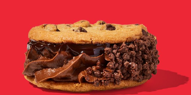 Chocolate Fudge Ice Cream Sandwich Pack
