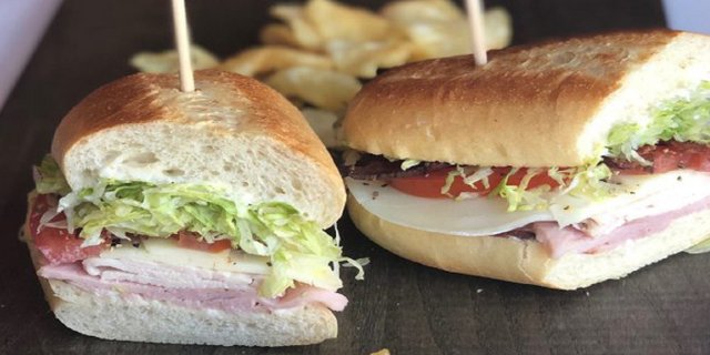 Full Club Sandwich w/ Chips