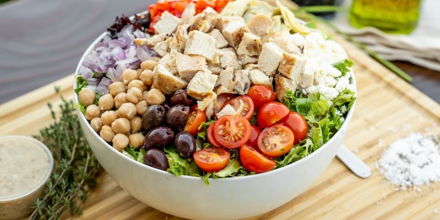 Santorini Salad