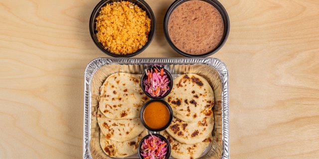 Cheese Pupusas Dinner Package
