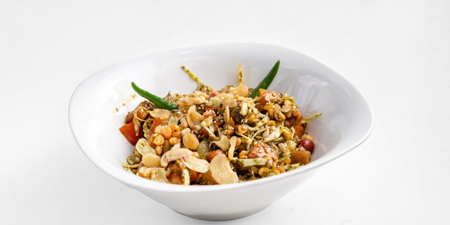 Tea Leaf Salad