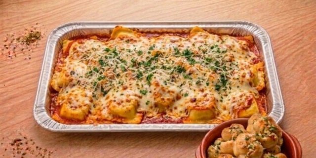 Cheese Ravioli Tray