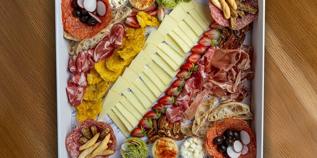 Chef's Special Charcuterie Box