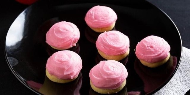 Almond Love Drops ($2 per person)