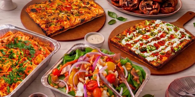 Detroit Thick Crust Bundle (Serves 7-9)