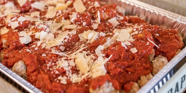 Meatballs w/ Marinara Sauce