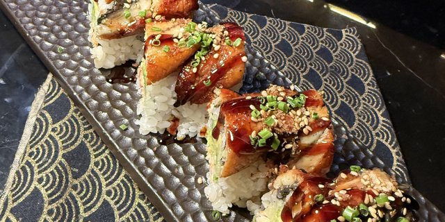 Dragon Roll