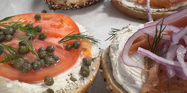 Bagels & Schmear Box