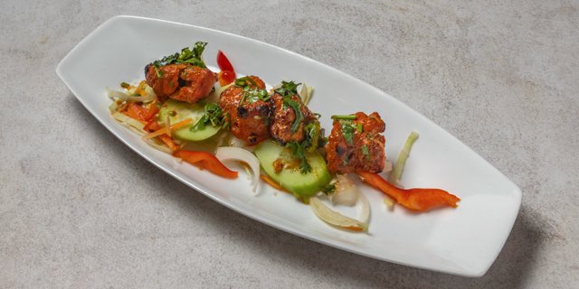 Chicken Tikka W/ Chutney