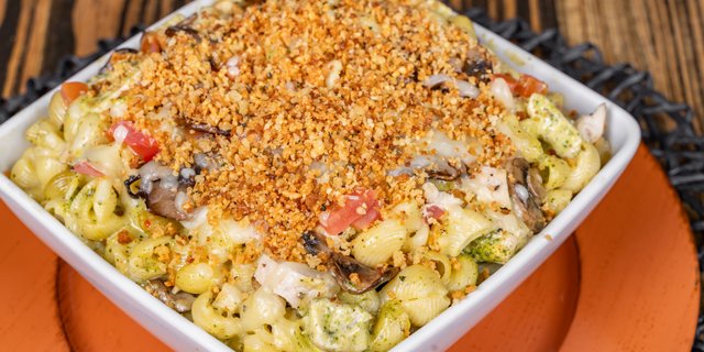 Chicken Pesto Mac 'n' Cheese