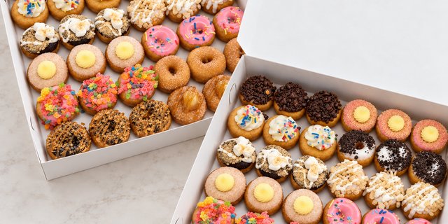 Assorted 72 Mini Donuts