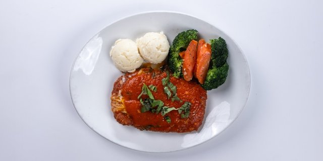 Chicken Parmigiana