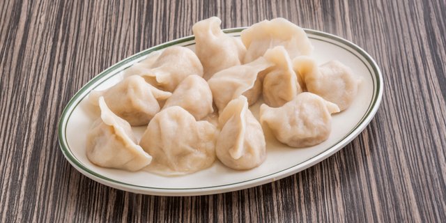 Pork Dumpling w/ Napa Cabbage