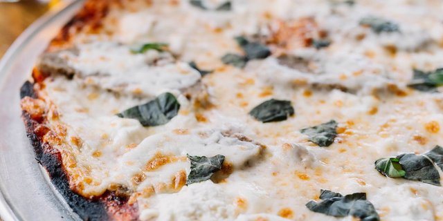 Heirloom Spinach Pizza