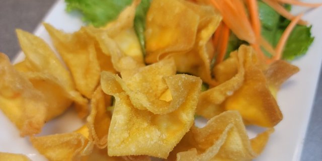 Crab Rangoon