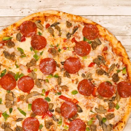 Deluxe Pizza