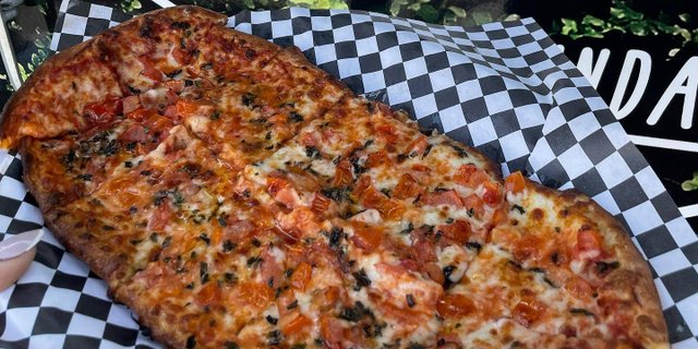 Margherita Flatbread