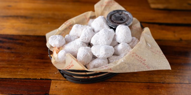 Zeppole
