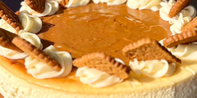 Biscoff Cookie Butter Cookie Crust Cheesecake