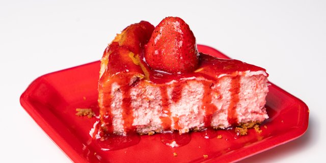 Strawberry Swirl Cheesecake Slice