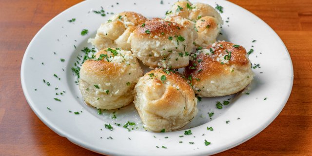 Garlic Knots