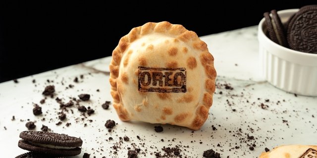 Oreo Empanada