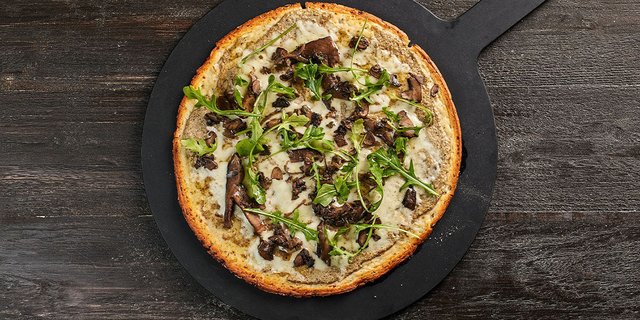 Gluten-Free Bianca Tartufata Pizza
