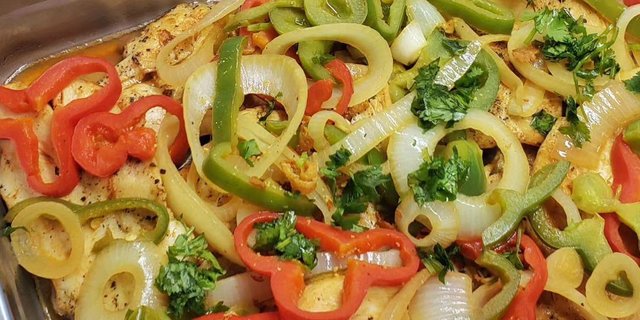 Sautéed Chicken Breast (Pechuga de Pollo Salteada)