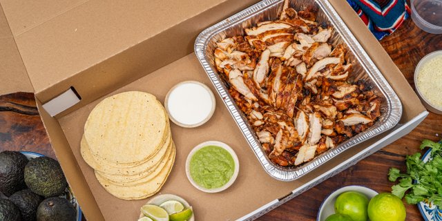 Pollo al la Parilla Tacos
