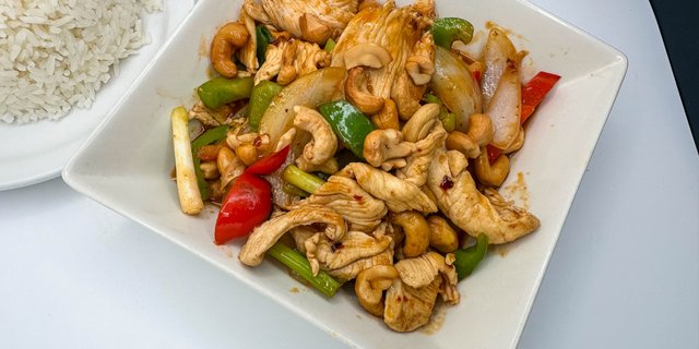 Cashew Stir-Fry