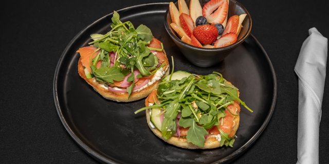 Lox English Muffin