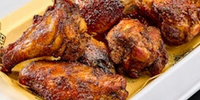 25 Smoked Wings