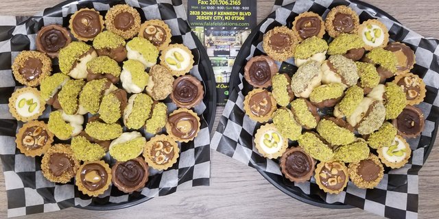 Petits Fours