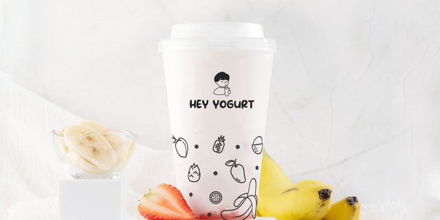 Strawberry & Banana Yogurt Smoothie