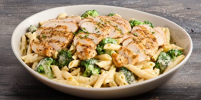 Chicken & Broccoli Pasta