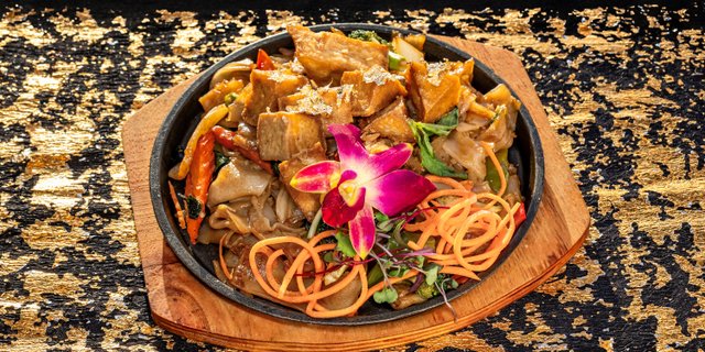 Pad Khee Mao