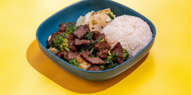 Broccoli & Beef Rice Plate