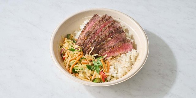 Thai Bowl With Grilled Steak
