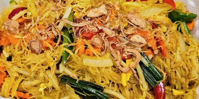 Pad-Mee Noodle Tray